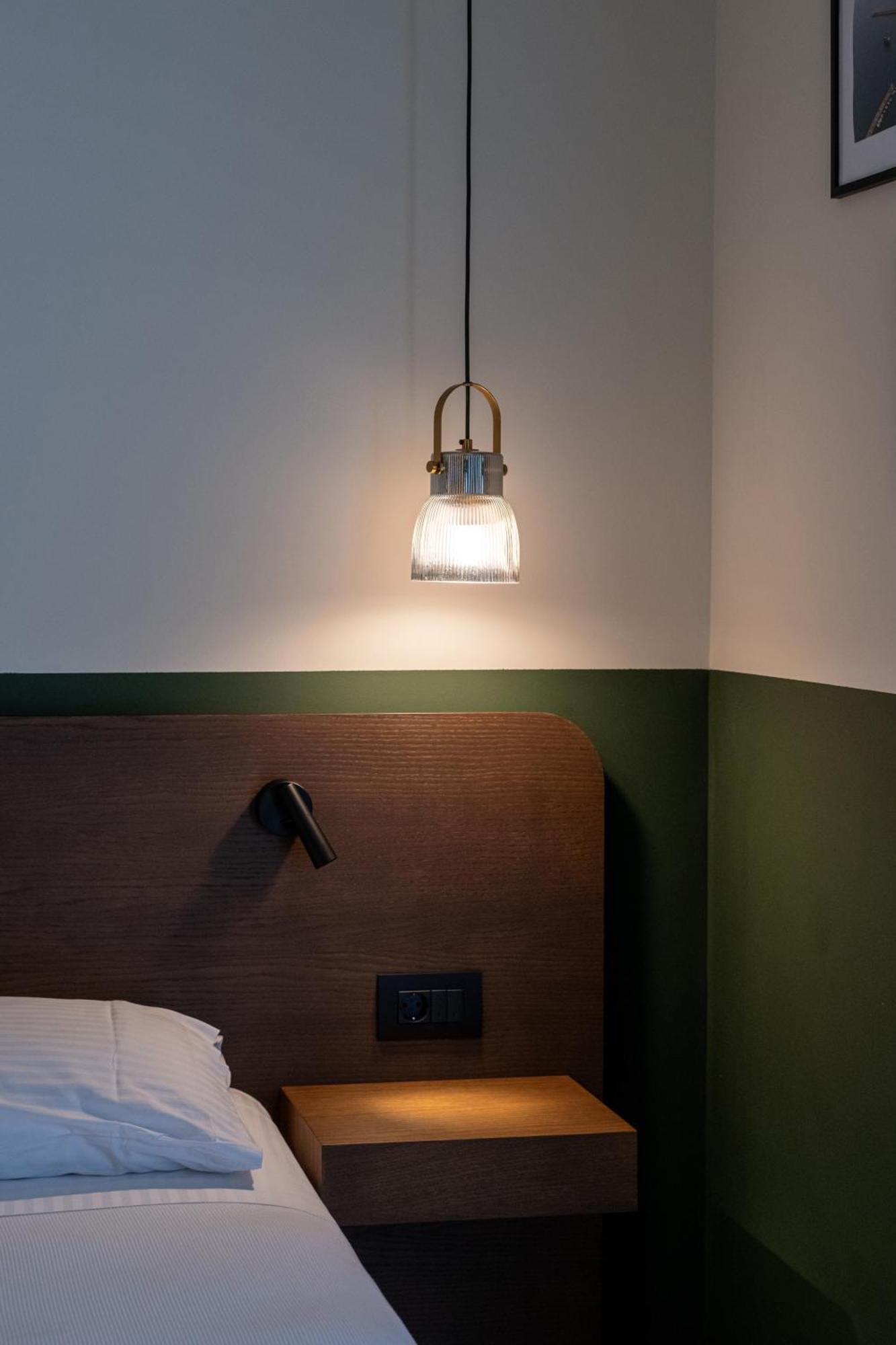 Evripidou 7 - Kalamata Mediterranean Suites Dış mekan fotoğraf