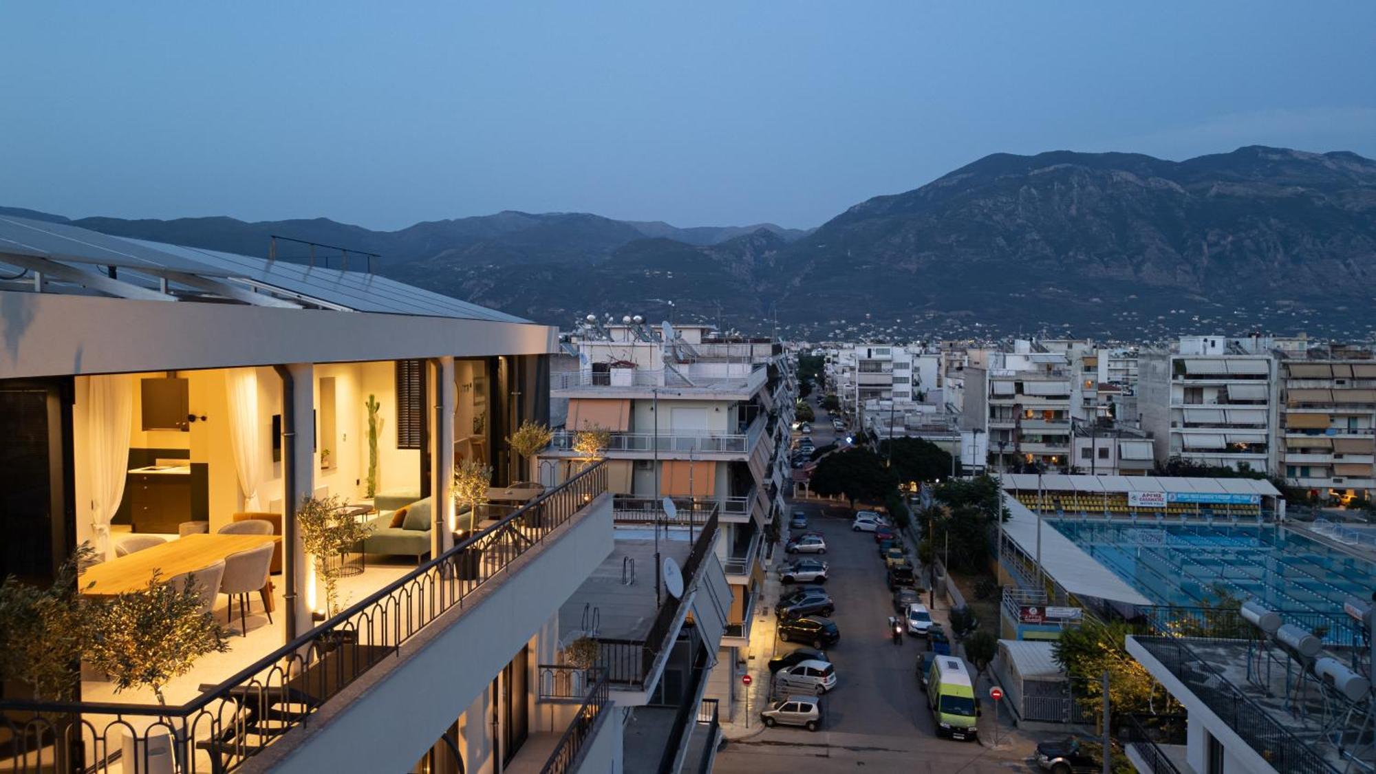 Evripidou 7 - Kalamata Mediterranean Suites Dış mekan fotoğraf